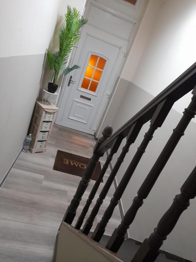 Appartement Tout Confort Καμπραί Εξωτερικό φωτογραφία